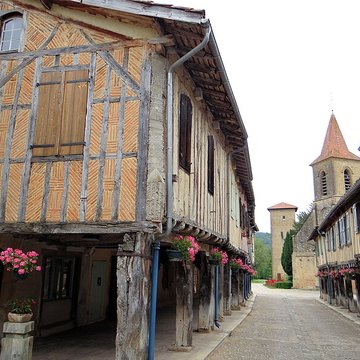 10 Maisons de la bastide à Tillac