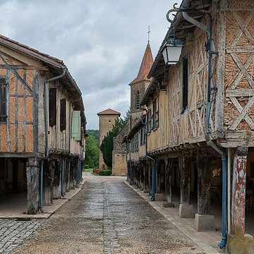 10 Maisons de la bastide à Tillac