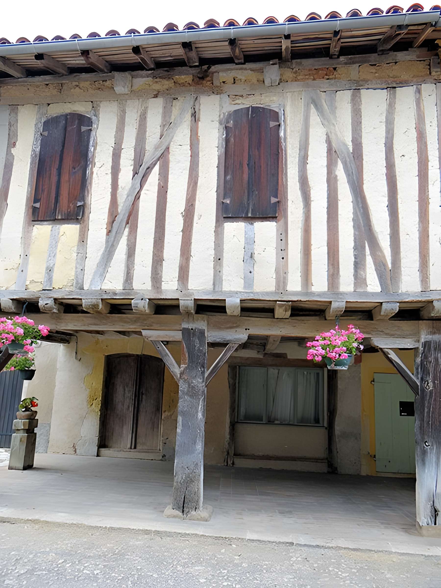 10 Maisons de la bastide à Tillac