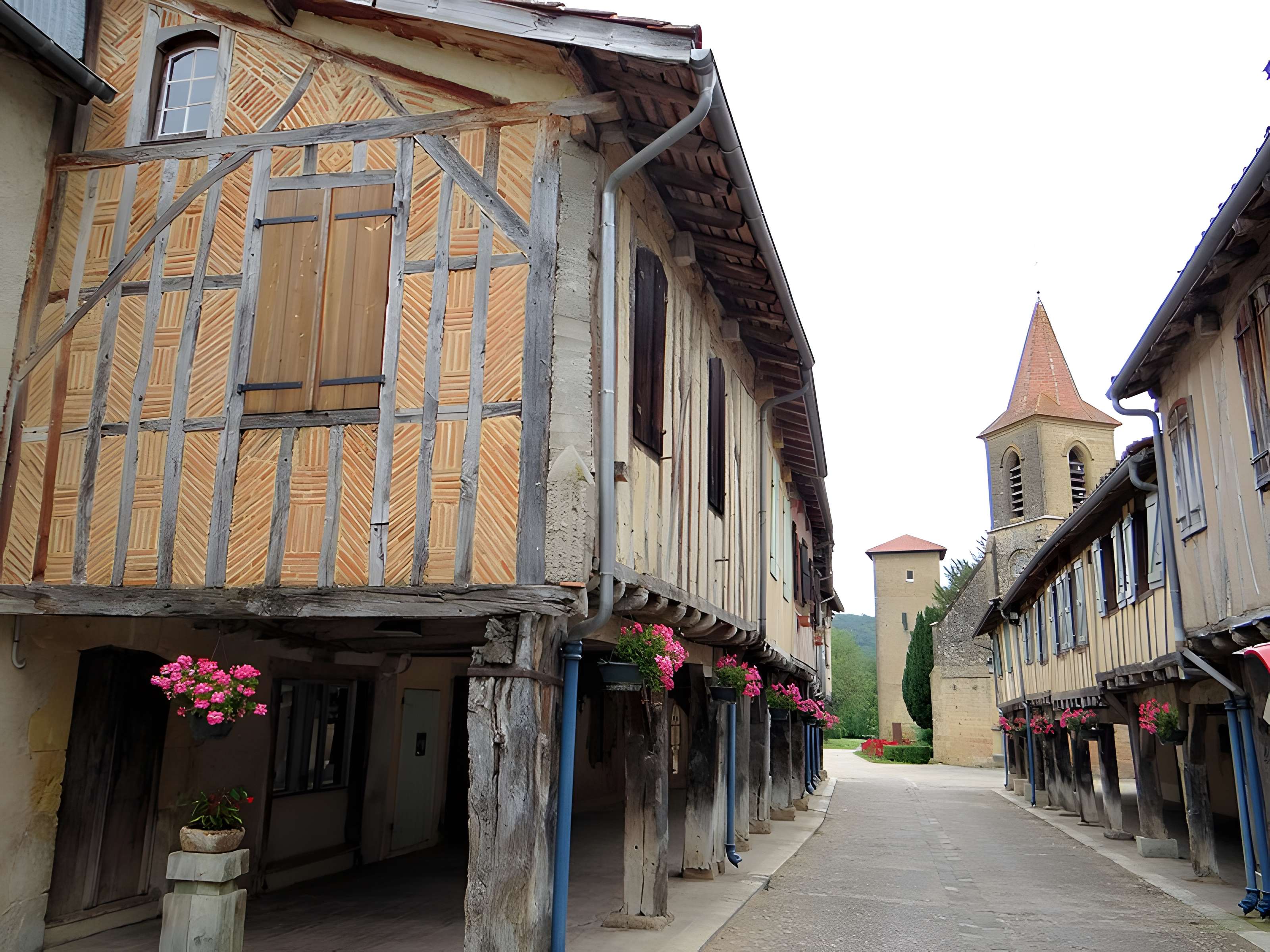 10 Maisons de la bastide à Tillac