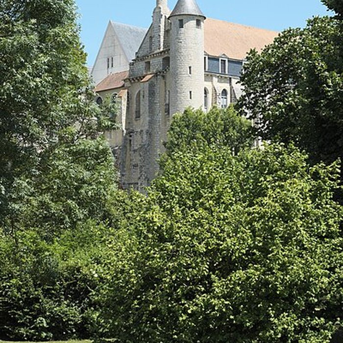 Photo de Abbaye Saint-Séverin de Château-Landon
