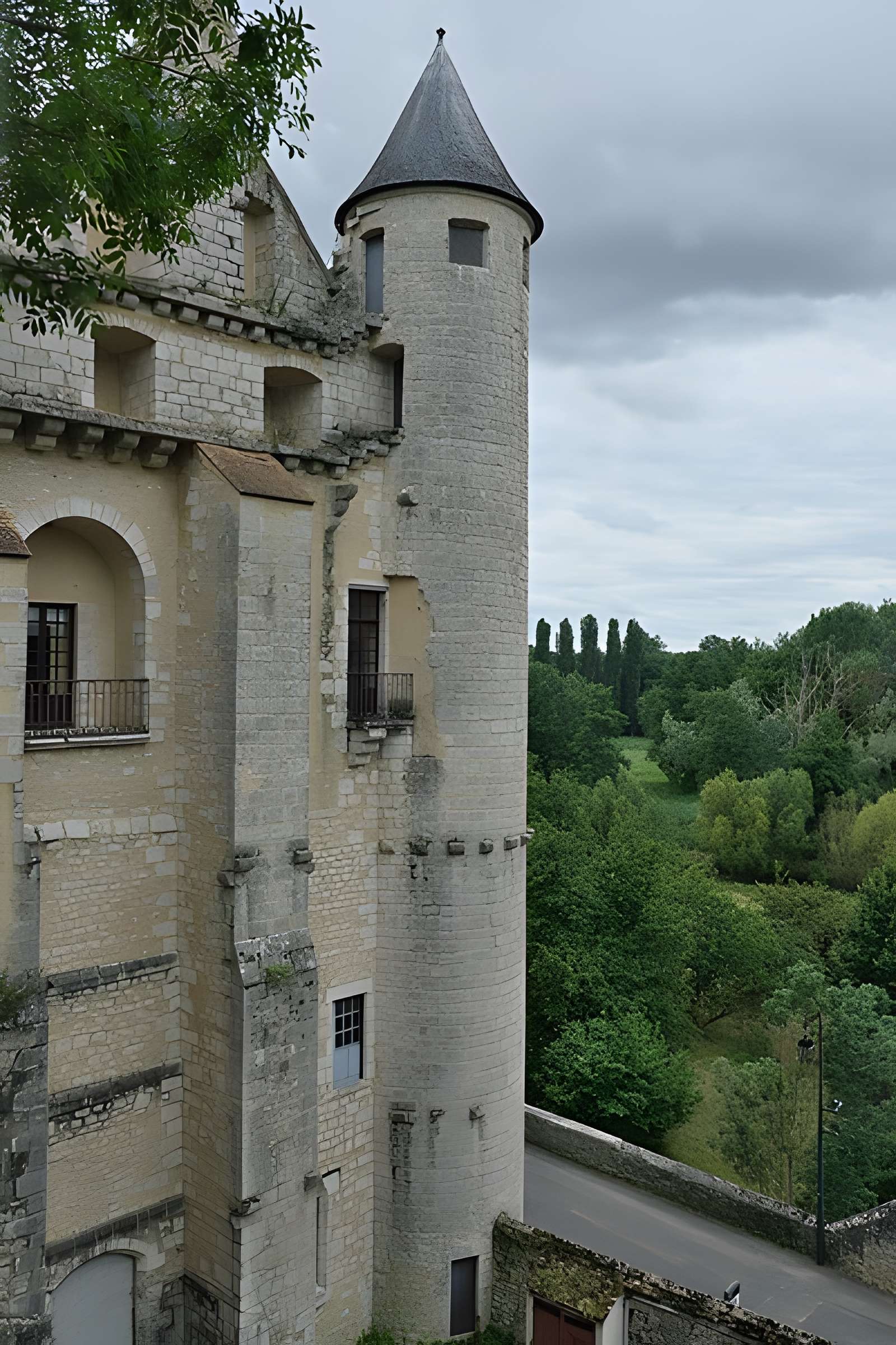 Abbaye Saint-Séverin de Château-Landon