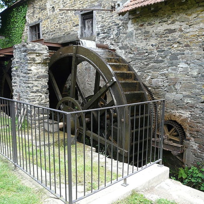 Photo de Ancienne Papeterie de Vaux à Payzac