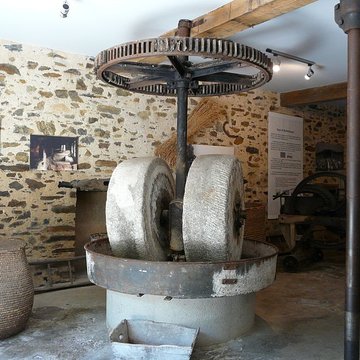 Ancienne Papeterie de Vaux à Payzac