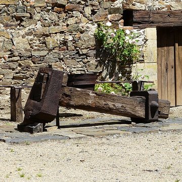 Ancienne Papeterie de Vaux à Payzac