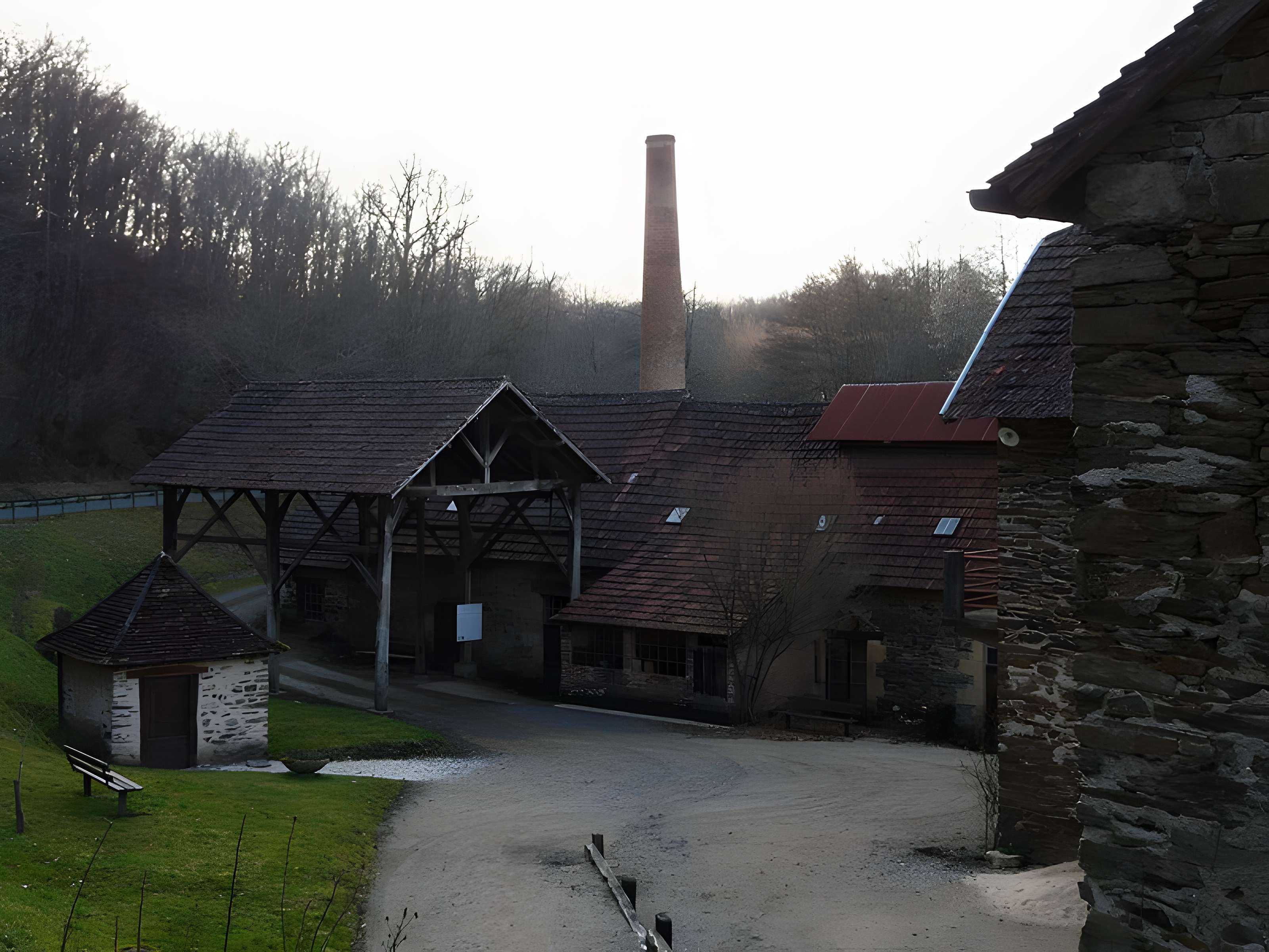 Ancienne Papeterie de Vaux à Payzac