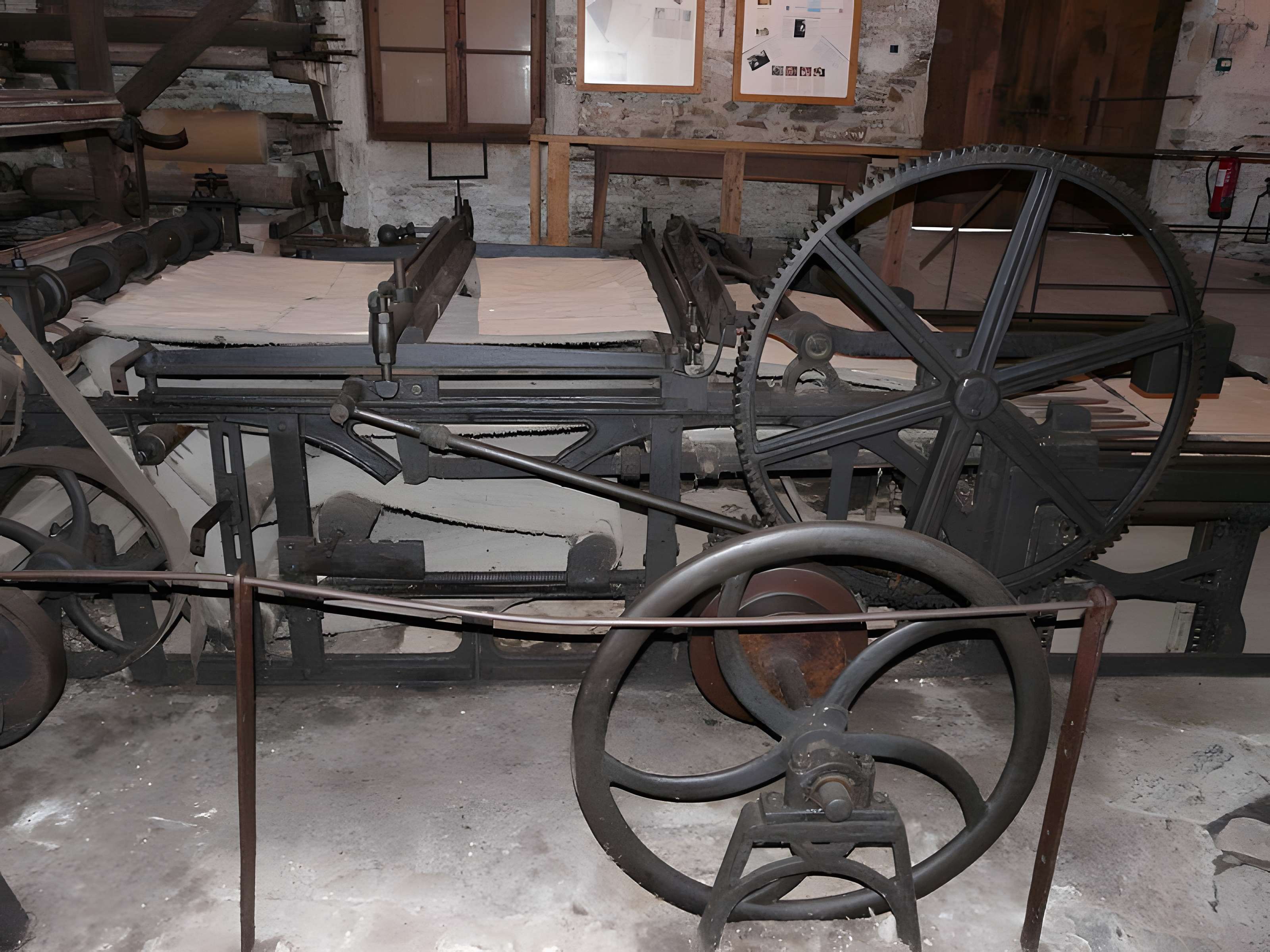 Ancienne Papeterie de Vaux à Payzac