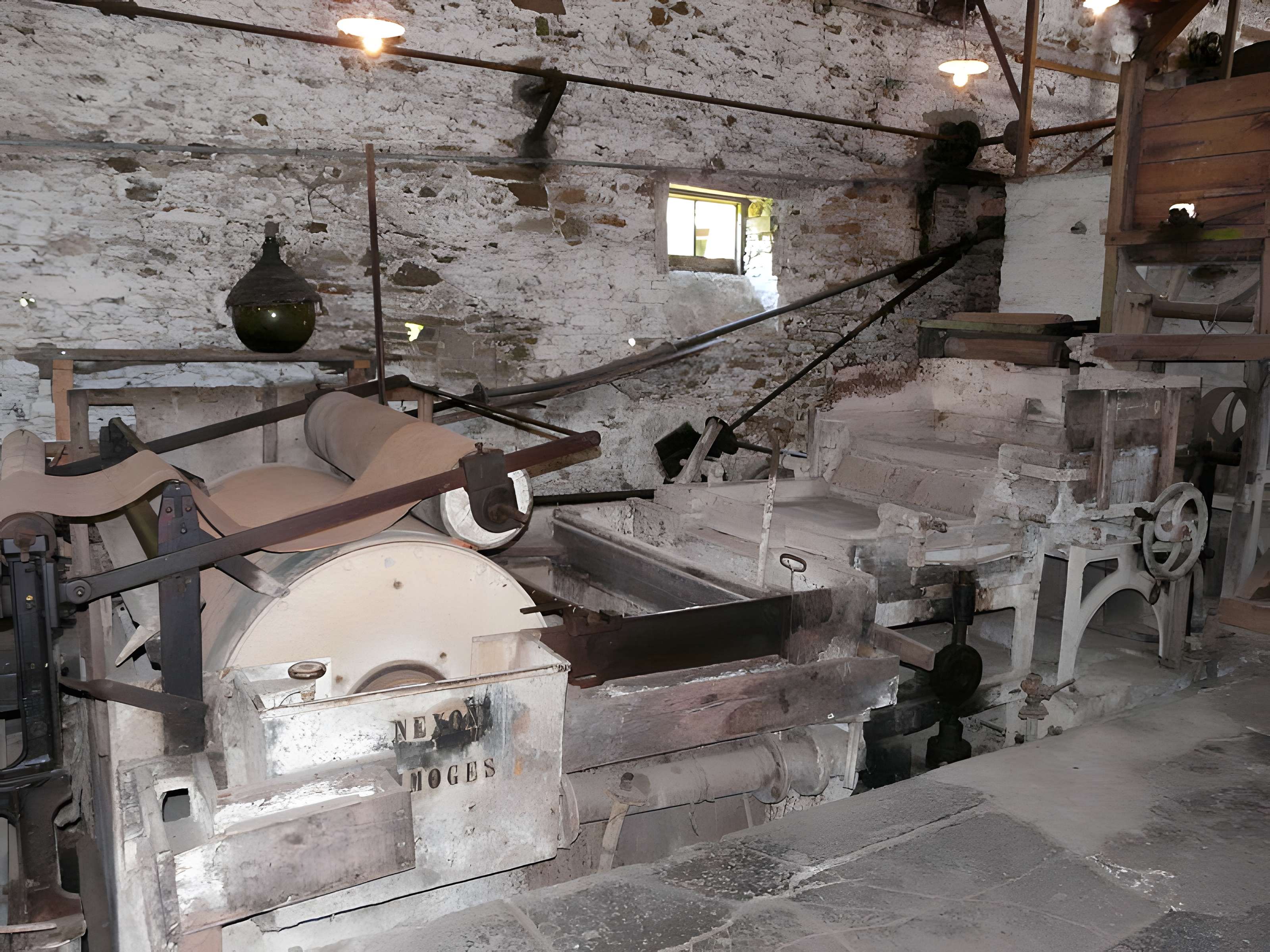 Ancienne Papeterie de Vaux à Payzac