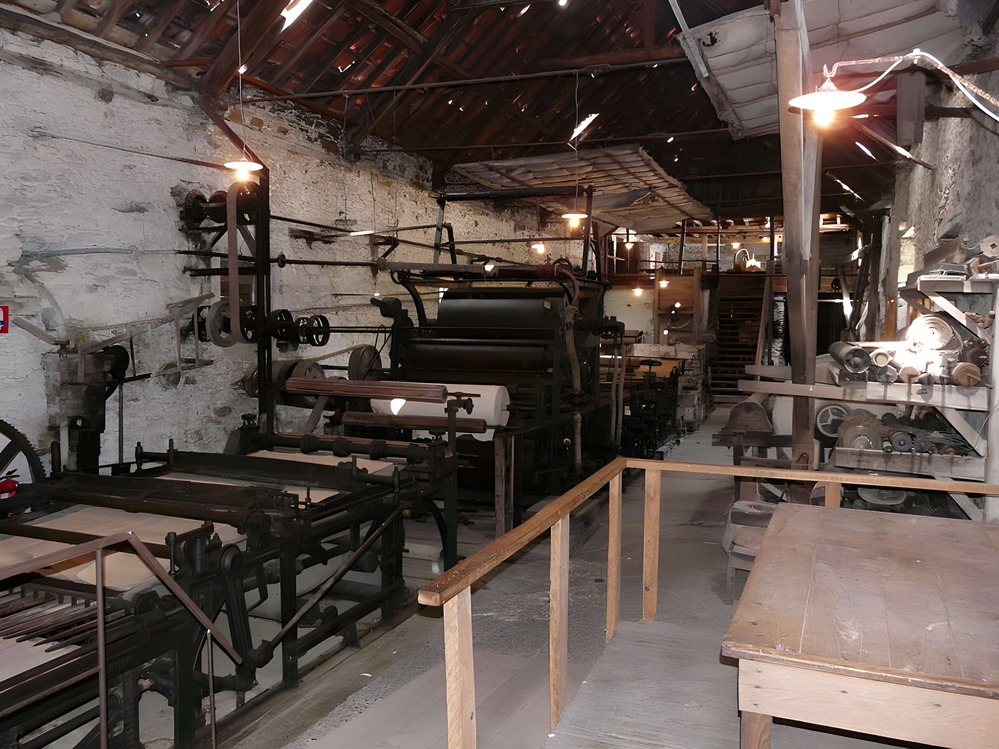 Ancienne Papeterie de Vaux à Payzac