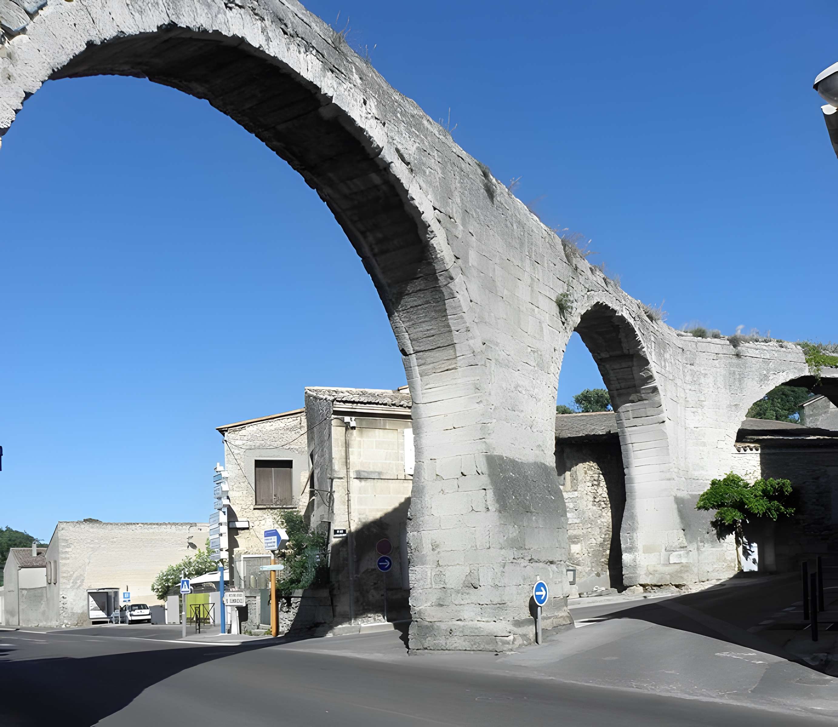 Aqueduc de Castries 