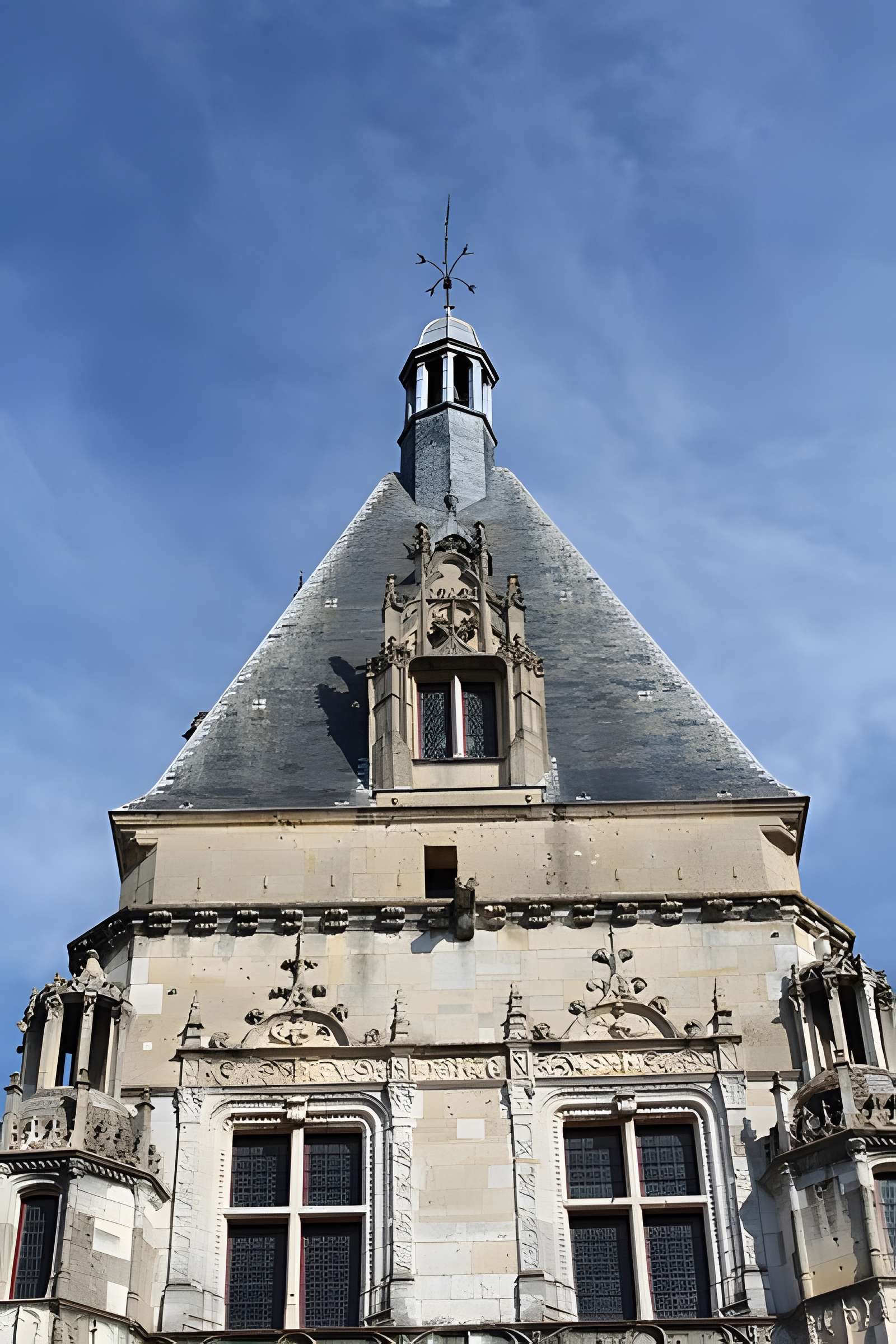 Ancien hôtel de ville, dit Le Beffroi