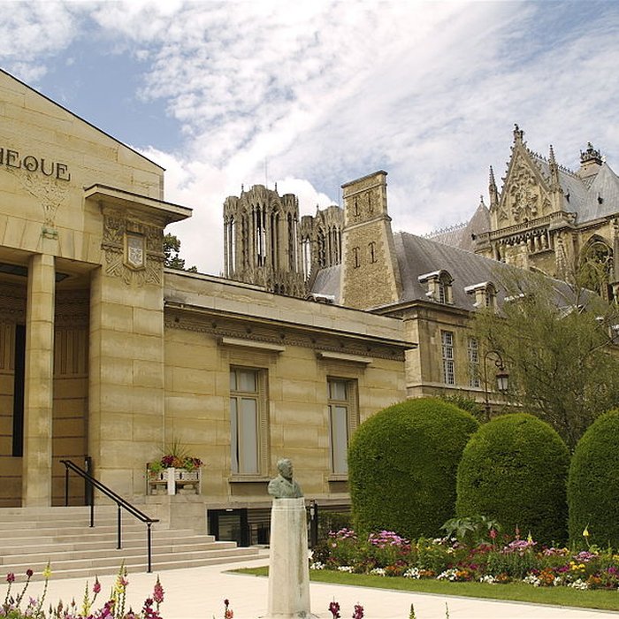 Photo de Bibliothèque Carnegie de Reims
