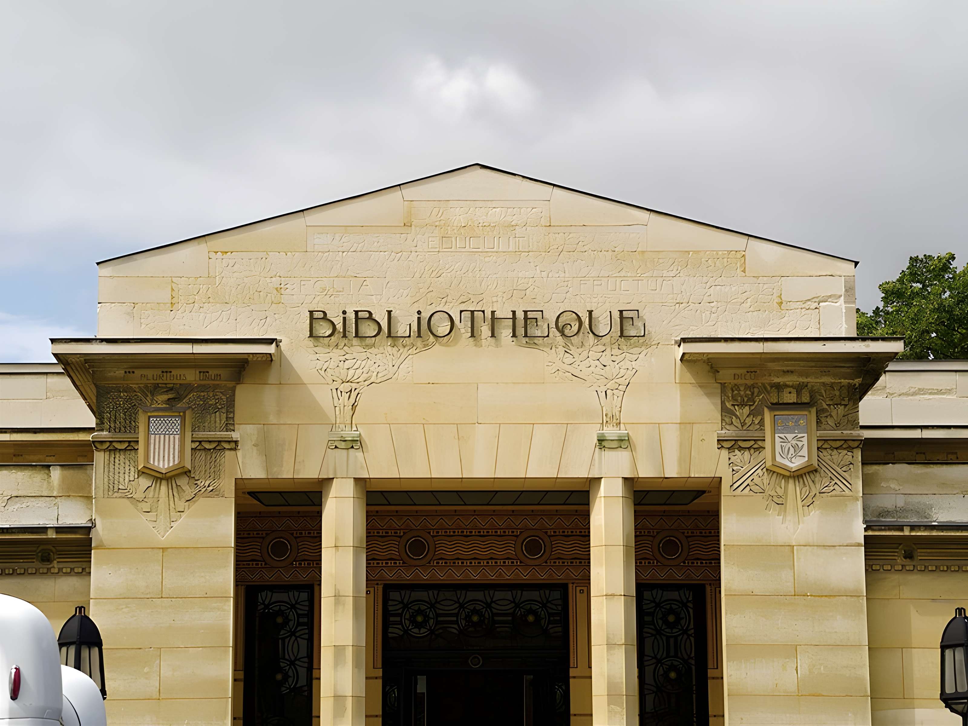 Bibliothèque Carnegie de Reims