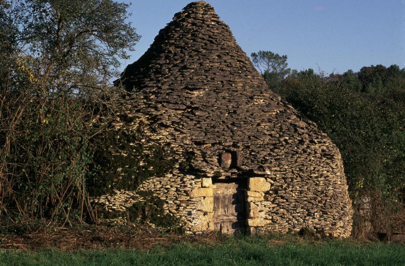 Photo de Cabane en pierre sèche de Malevergne à Saint-Vincent-le-Paluel
