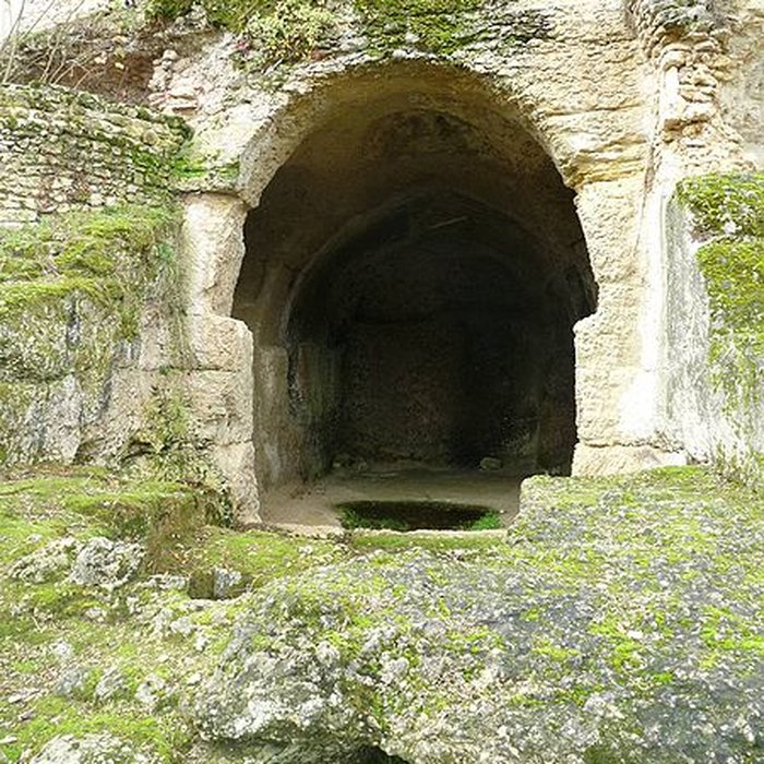 Photo de Chapelle monolithe Saint-Georges de Gurat