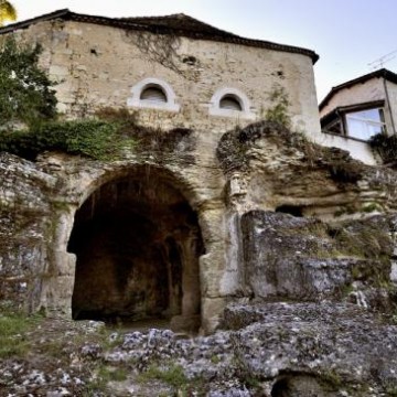 chapelle monolithe saint georges de gurat
