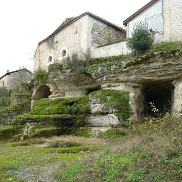 Chapelle monolithe Saint-Georges de Gurat