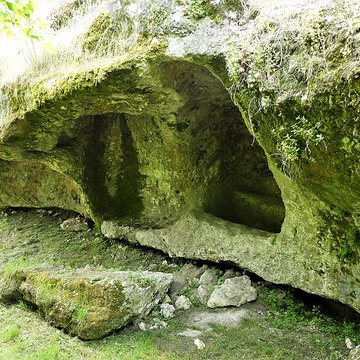 Chapelle monolithe Saint-Georges de Gurat