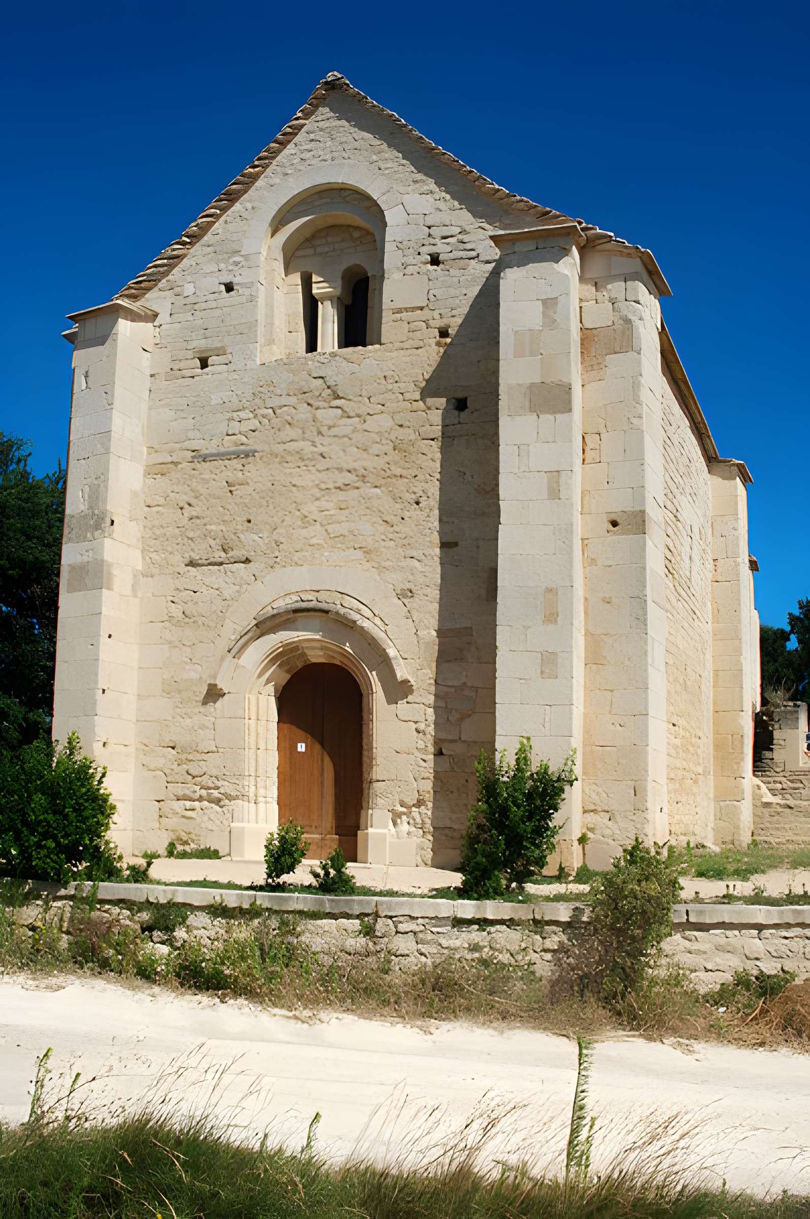 Chapelle Saint-Étienne de Saint-Hilaire-d'Ozilhan