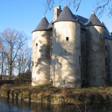 chateau de bazaneix