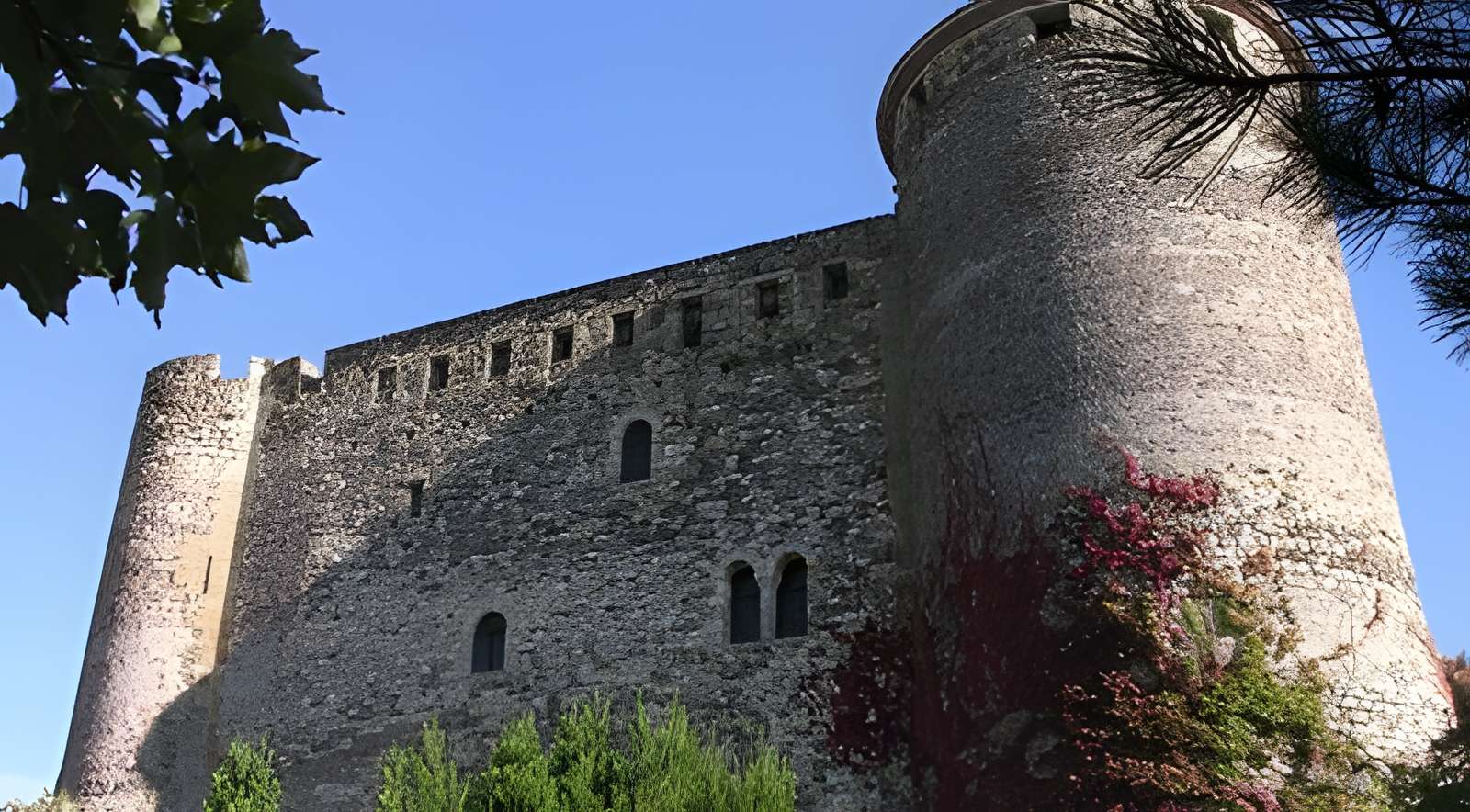 Château de Busséol 