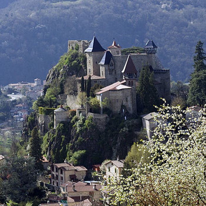 Photo de Château de Cornillon