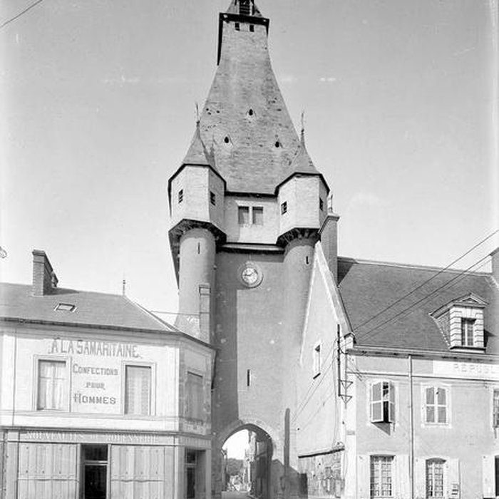 Photo de Château de Dun-sur-Auron