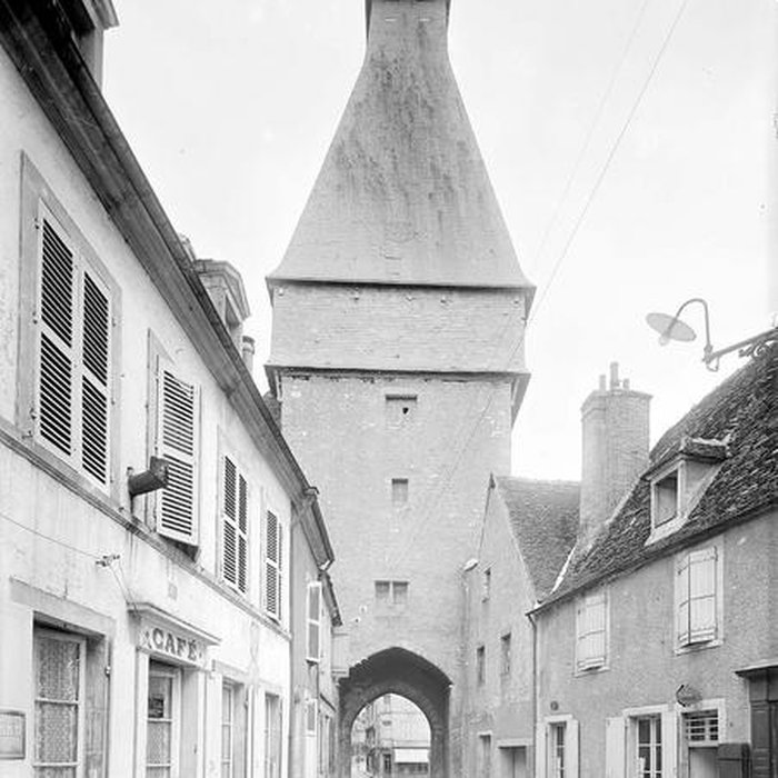 Photo de Château de Dun-sur-Auron