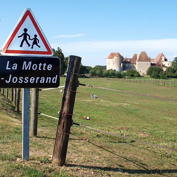 Photo de Château de la Motte-Josserand