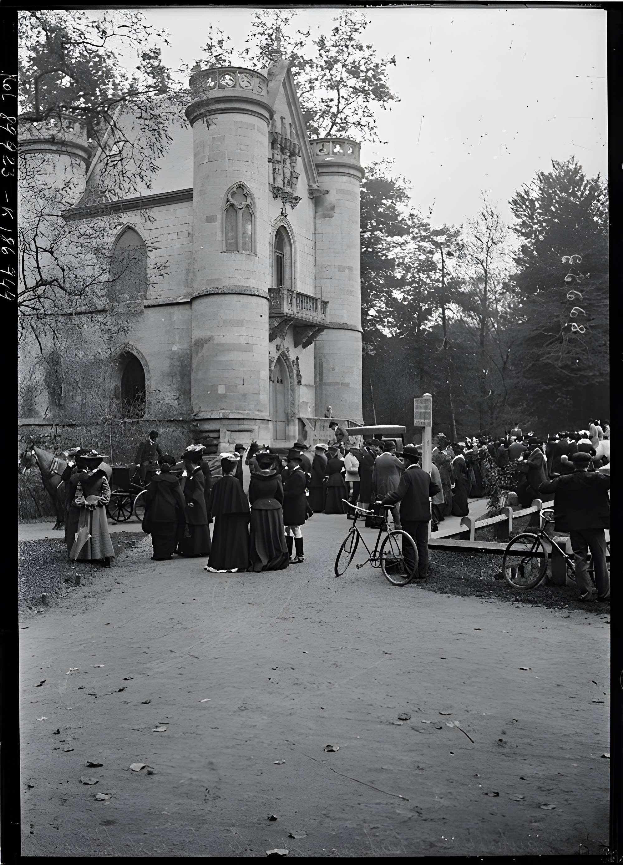 Château de la Reine Blanche à Coye-la-Forêt