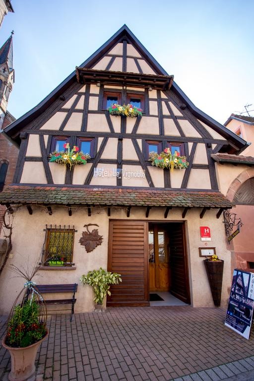 Photo de Hôtel Le Vignoble
