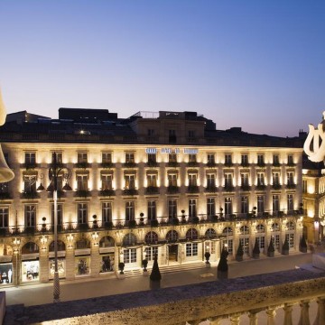 Grand