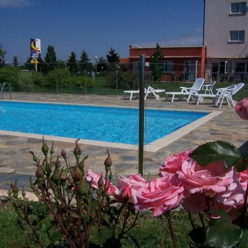 Artemis