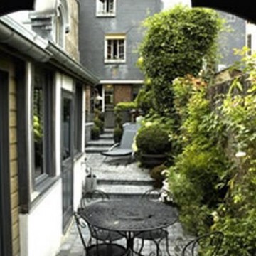 Au