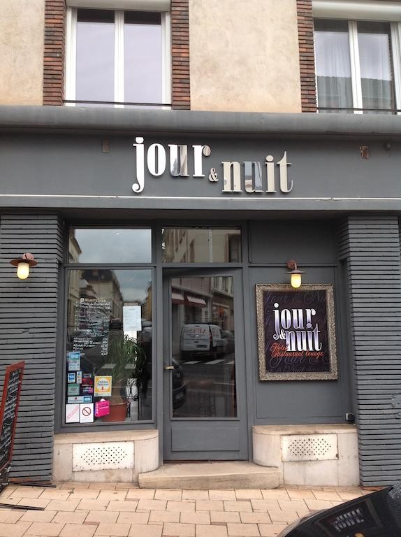 Photo de Hôtel Restaurant Jour & Nuit