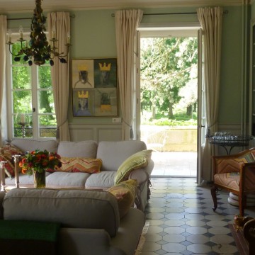 Château de Mirande, Vacances en Bourgogne