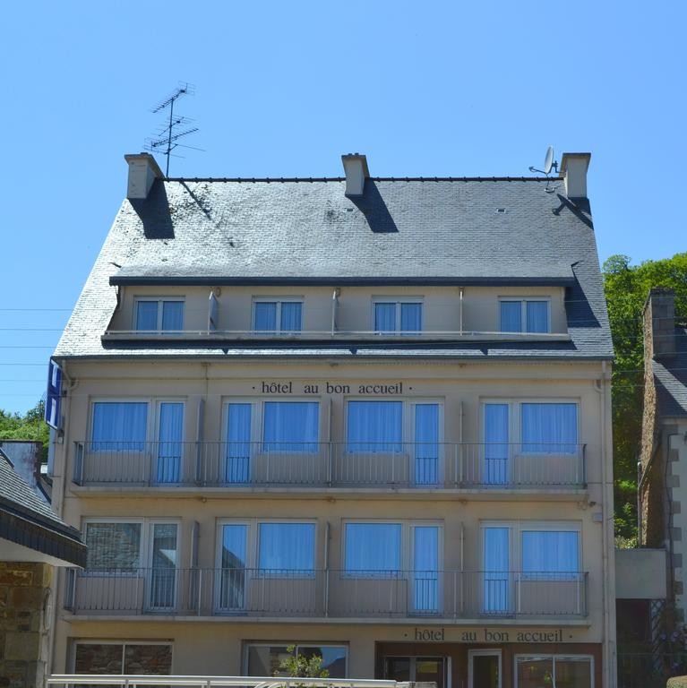 Photo de Hôtel Au Bon Accueil