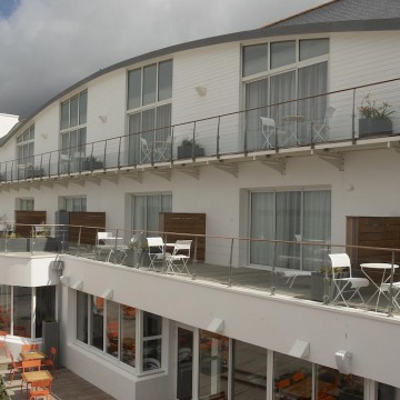 Les
