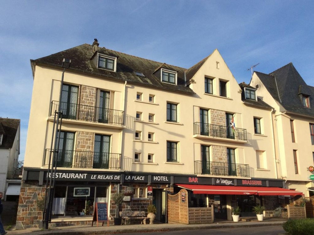 Photo de Logis Le Relais De La Place