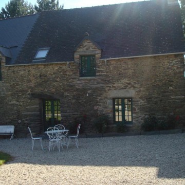 Logis
