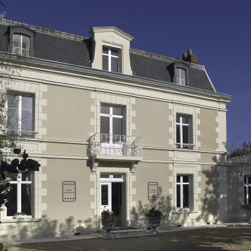 Le Pavillon Des Lys