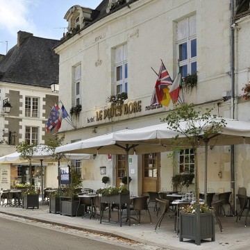 Logis Hôtel le Puits Doré