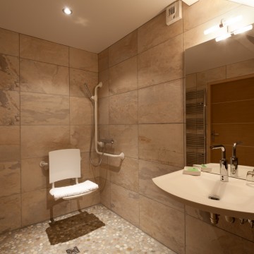 salle de  bains rdc