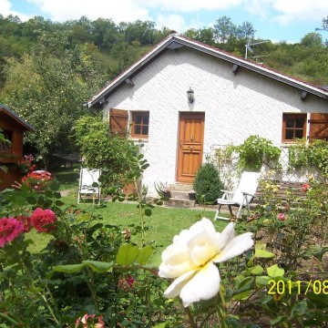 Aux