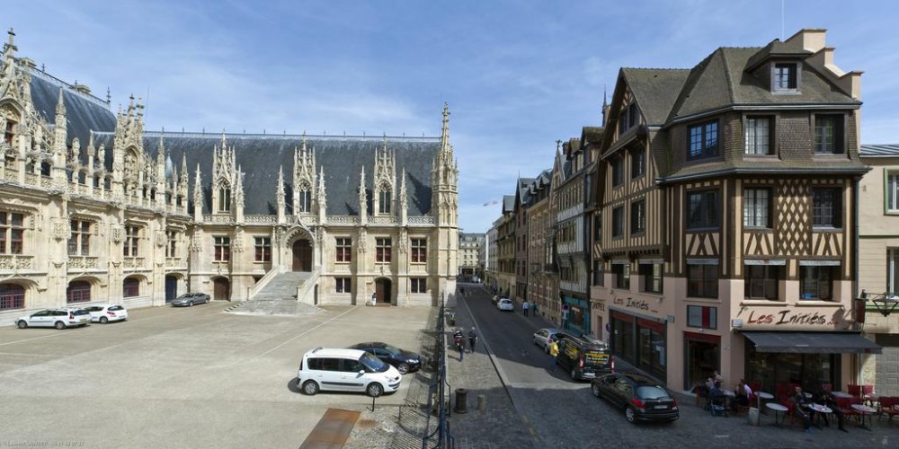 Photo de Les Initiés