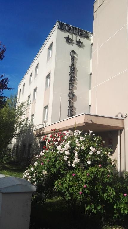Photo de Hôtel Cinepole