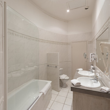 salle de bain Château des Ducs de Joyeuse