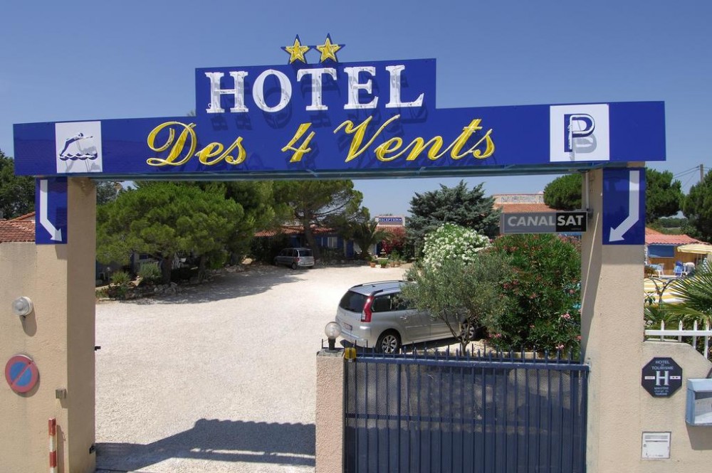 Photo de Hôtel Des 4 Vents