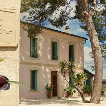 La