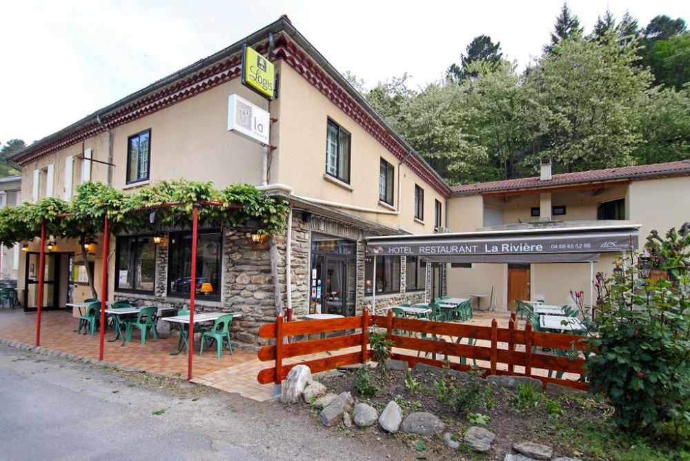 Photo de Hôtel Restaurant La Rivière